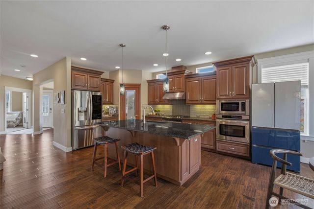 11112 Shawnee Rd E, Puyallup, WA 98374