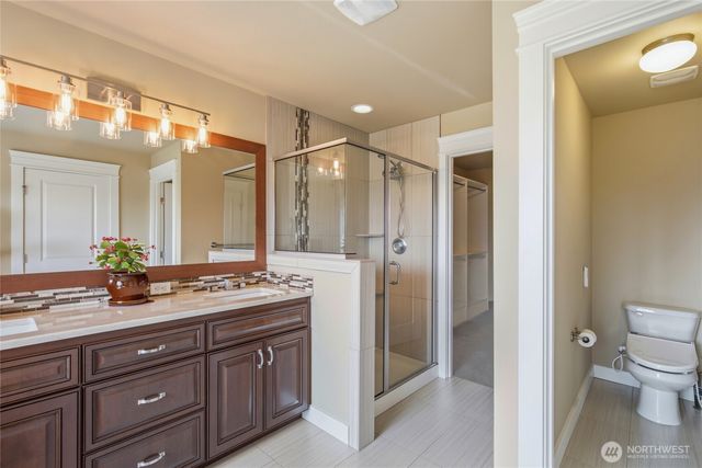 11112 Shawnee Rd E, Puyallup, WA 98374