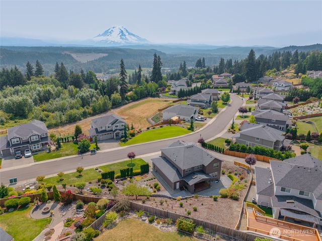 11112 Shawnee Rd E, Puyallup, WA 98374