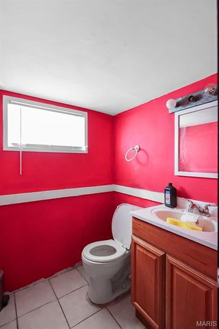 6420 Glenmore Avenue, Uplands Park, MO 63121