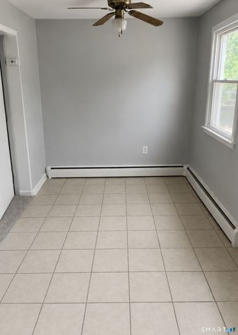 144 East Main Street 24D, Clinton, CT 06413