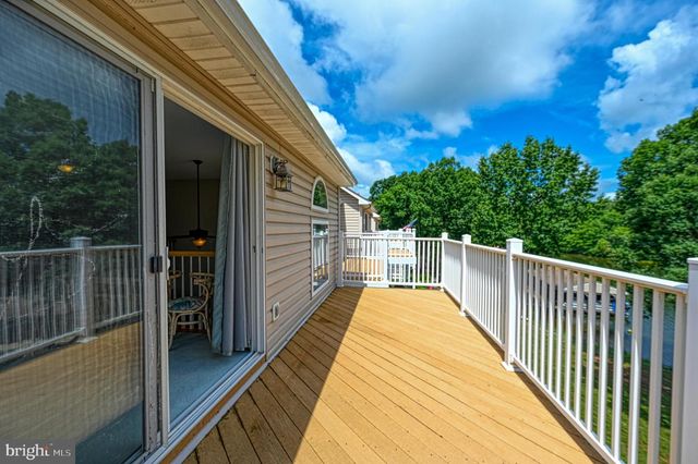 286 LAKE FRONT DR, Mineral, VA 23117