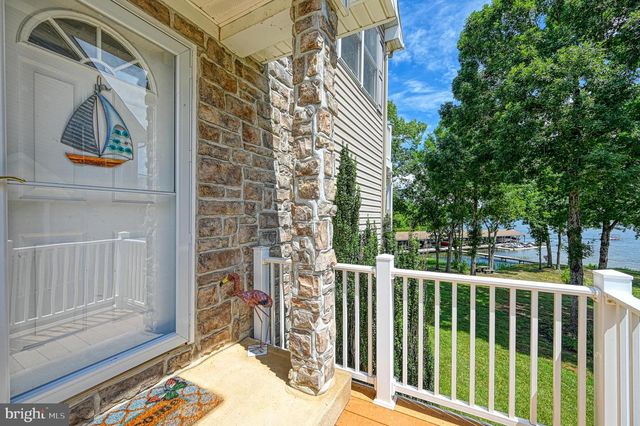 286 LAKE FRONT DR, Mineral, VA 23117