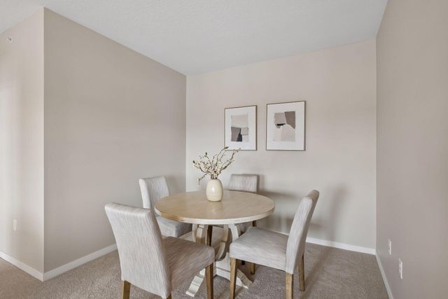 7070 153rd Street W 407, Apple Valley, MN 55124