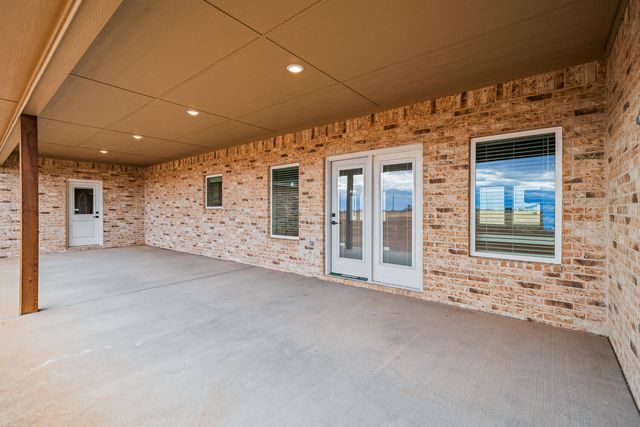 9435 County Road 5330, Shallowater, TX 79363