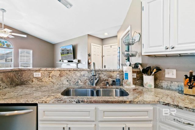 6194 STATE HIGHWAY 59 M4, Gulf Shores, AL 36542