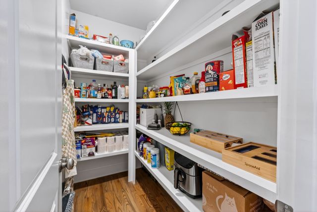 1708 Sorrell Park Dr, Spring Hill, TN 37174