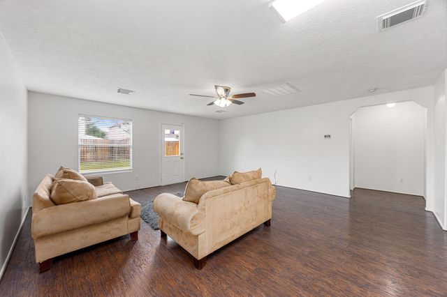 19130 Yaupon Ranch Drive, Cypress, TX 77433