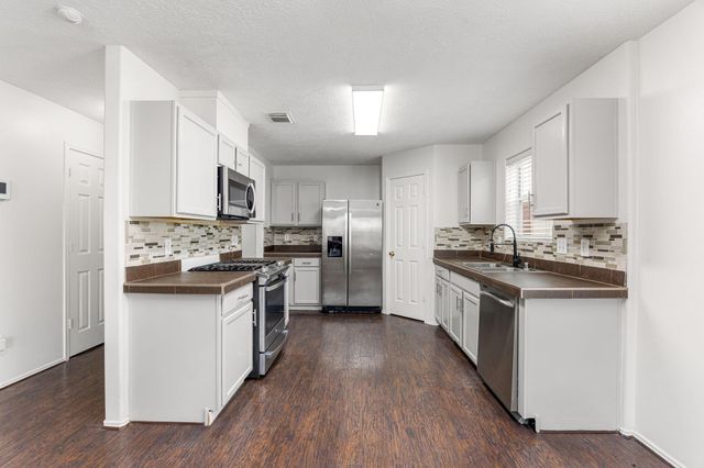 19130 Yaupon Ranch Drive, Cypress, TX 77433