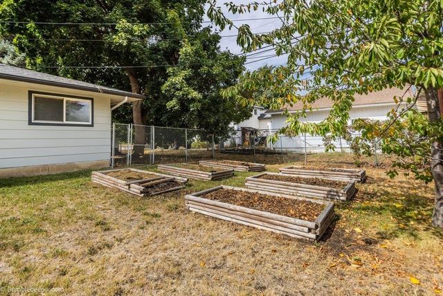 405 Dubois St, Cheney, WA 99004