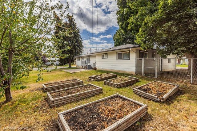 405 Dubois St, Cheney, WA 99004