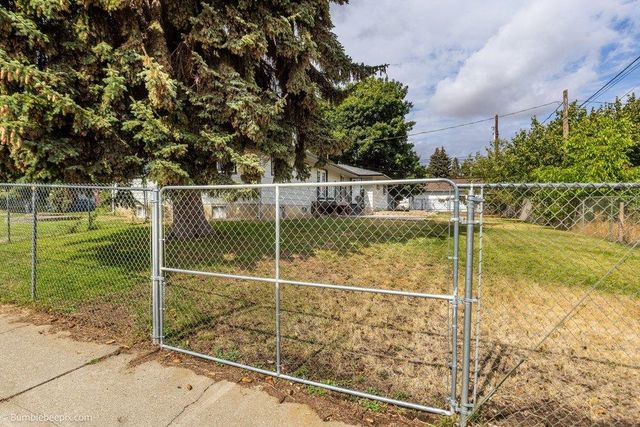 405 Dubois St, Cheney, WA 99004
