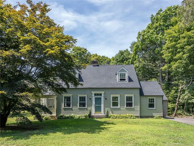 33 Washington Avenue, Woodbury, CT 06798
