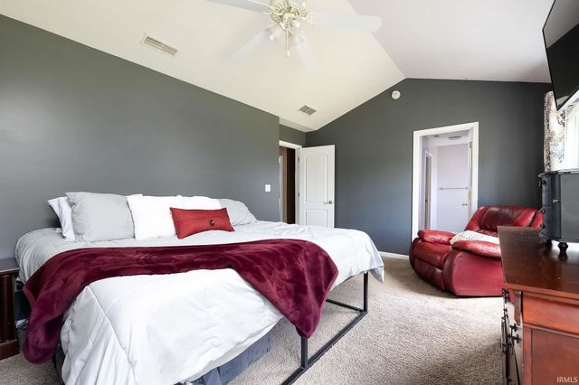 7102 W Pinnacle Drive, Bloomington, IN 47404