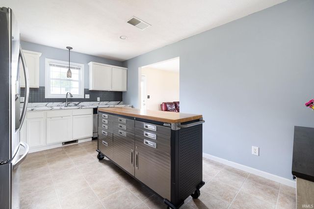 7102 W Pinnacle Drive, Bloomington, IN 47404