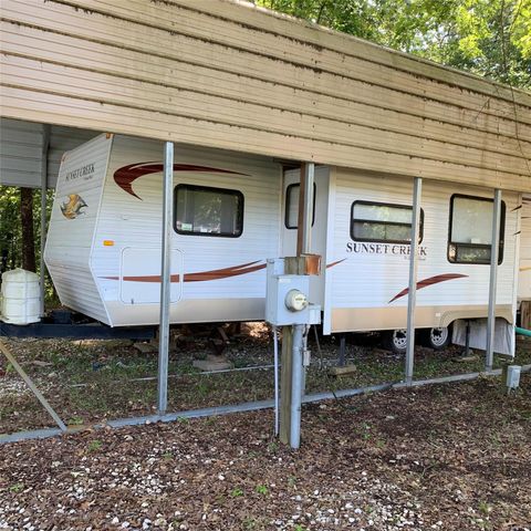 190 Water Oak Drive, Point Blank, TX 77364