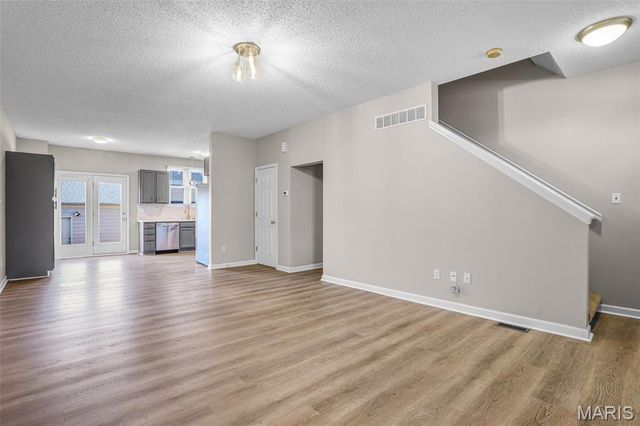 3308 Domain Street, St Charles, MO 63301