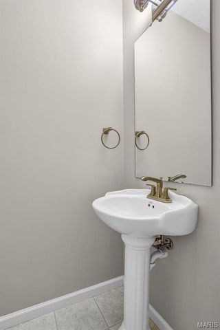 3308 Domain Street, St Charles, MO 63301