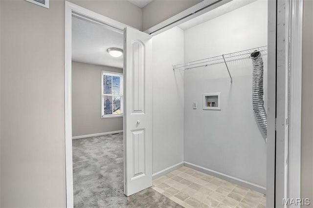 3308 Domain Street, St Charles, MO 63301