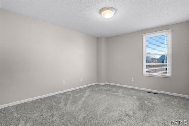 3308 Domain Street, St Charles, MO 63301