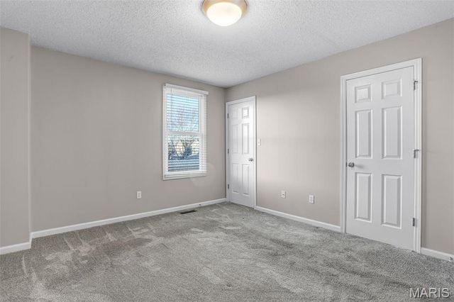 3308 Domain Street, St Charles, MO 63301