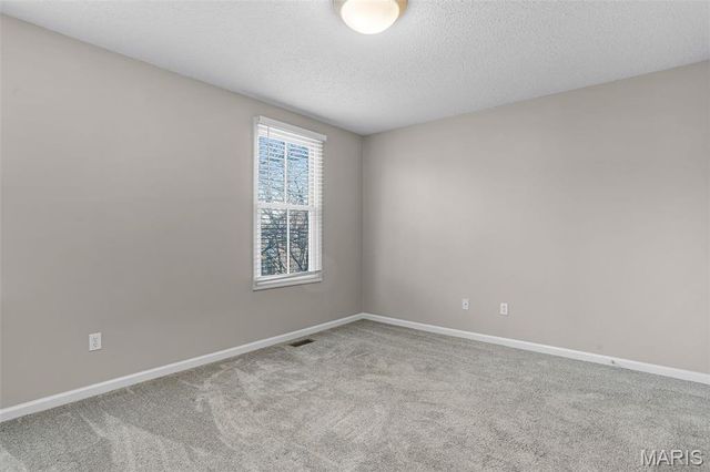 3308 Domain Street, St Charles, MO 63301