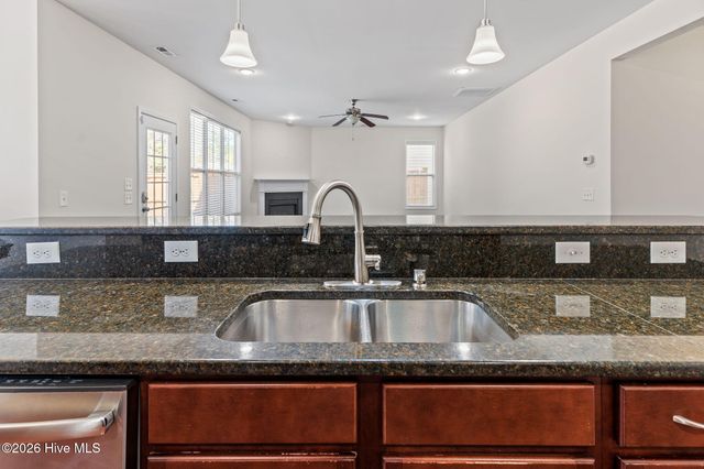 3250 Kellerton Place, Wilmington, NC 28409