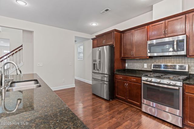 3250 Kellerton Place, Wilmington, NC 28409