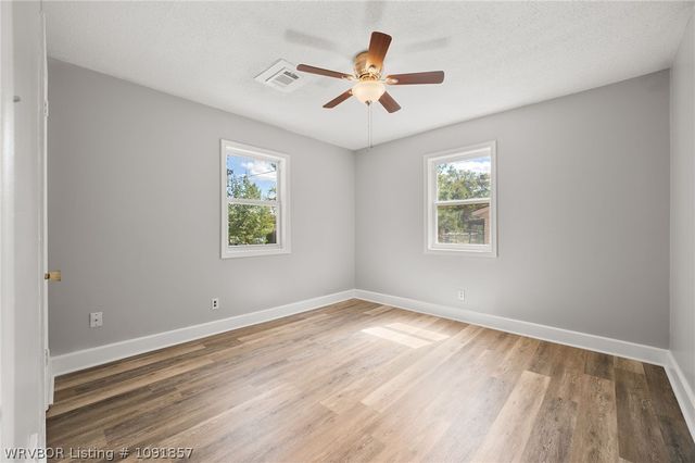 7911 Holly Avenue, Fort Smith, AR 72908