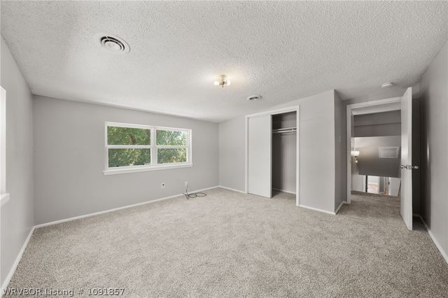 7911 Holly Avenue, Fort Smith, AR 72908