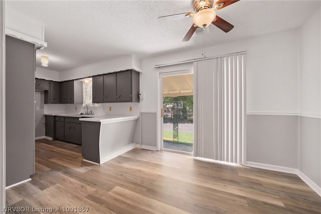 7911 Holly Avenue, Fort Smith, AR 72908