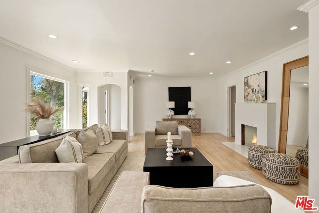 4640 Laurelgrove Avenue, Studio City (los Angeles), CA 91604