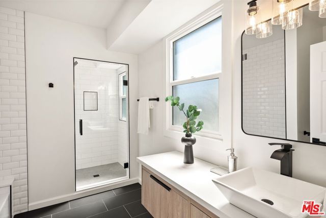 4640 Laurelgrove Avenue, Studio City (los Angeles), CA 91604