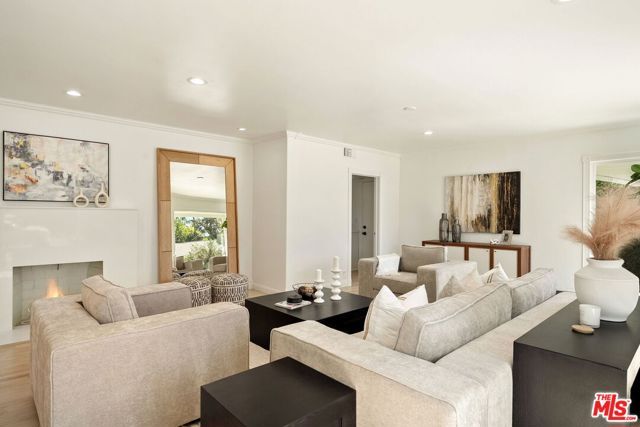 4640 Laurelgrove Avenue, Studio City (los Angeles), CA 91604