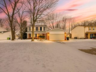 21964 Sunrise Boulevard, Novi, MI 48375