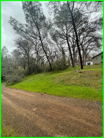 15604 35th Avenue, Clearlake, CA 95422