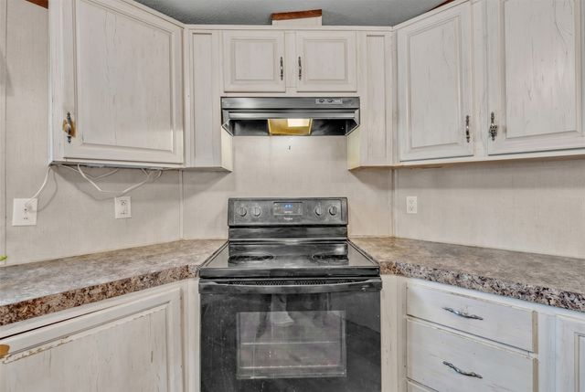 1909 Coral Road, Pelican Bay, TX 76020