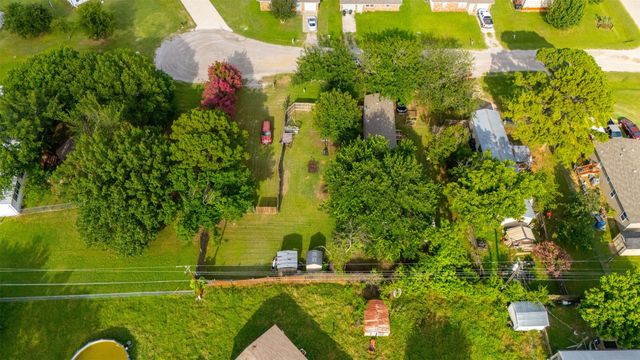 1909 Coral Road, Pelican Bay, TX 76020