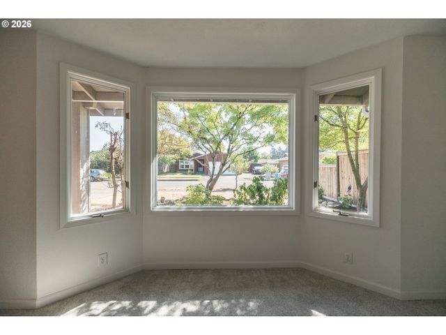 3759 KEELER Ave, Eugene, OR 97401