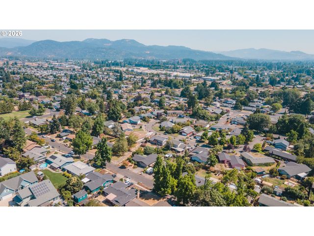 3759 KEELER Ave, Eugene, OR 97401