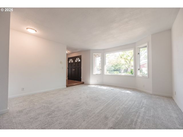 3759 KEELER Ave, Eugene, OR 97401