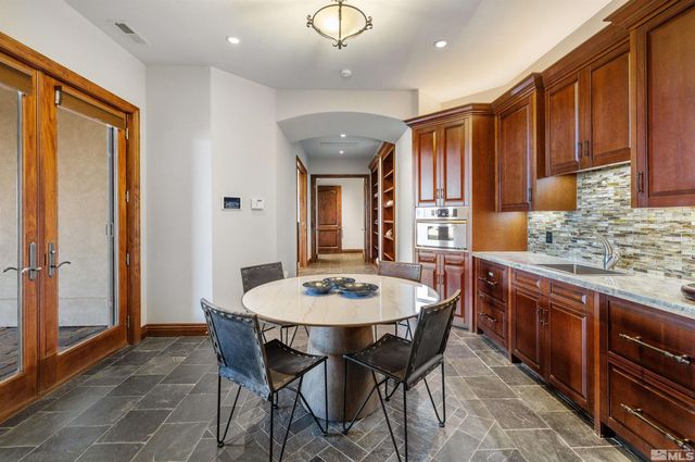 12360 High Vista Drive, Reno, NV 89511