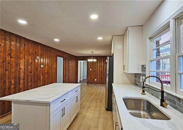 2232 Warren Drive, Austell, GA 30106