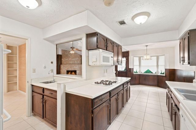 9607 Dornoch Drive, Spring, TX 77379