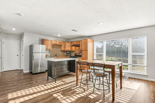 6405 Claude Court, Fort Worth, TX 76135