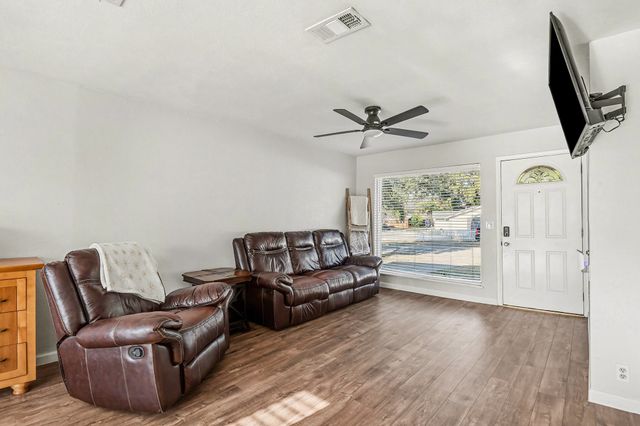 6405 Claude Court, Fort Worth, TX 76135