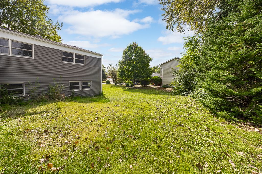 661 Banbury Way, Bolingbrook, IL 60440 — photo 2