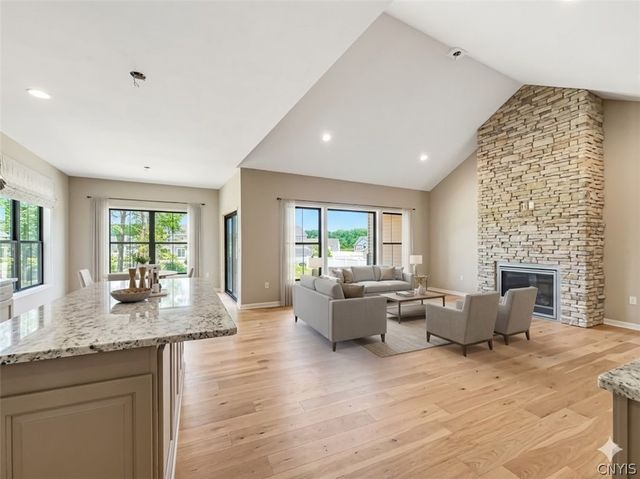 3137 Stoney Pond Way, Lysander, NY 13027