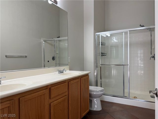 3540 Cactus Shadow Street 201, Las Vegas, NV 89129