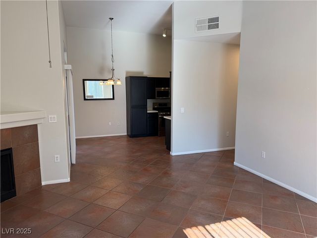 3540 Cactus Shadow Street 201, Las Vegas, NV 89129